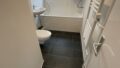 Modernisiertes Tageslichtbad mit Wanne