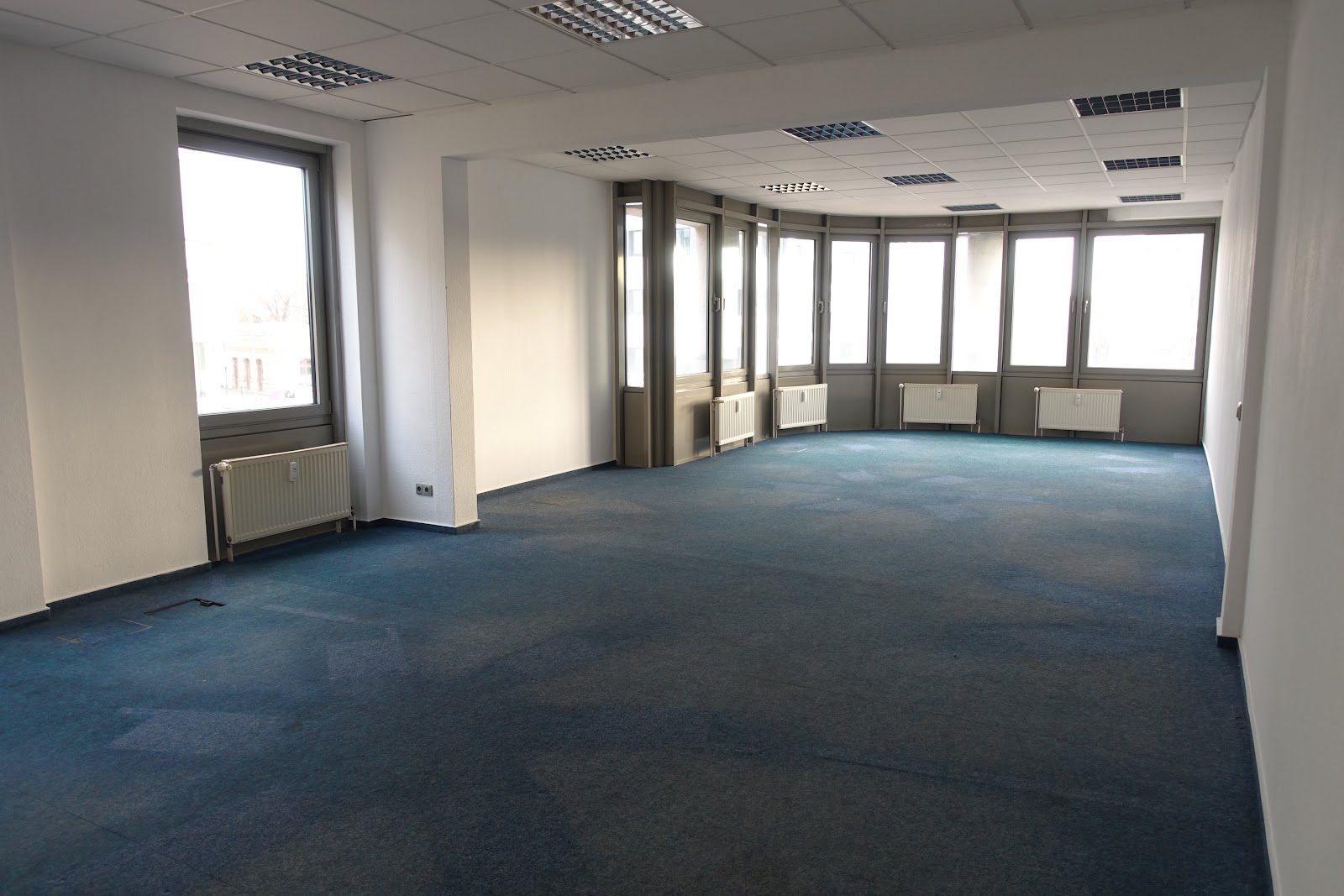 Büro 1