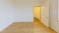 Wohnzimmer Blick zum Flur