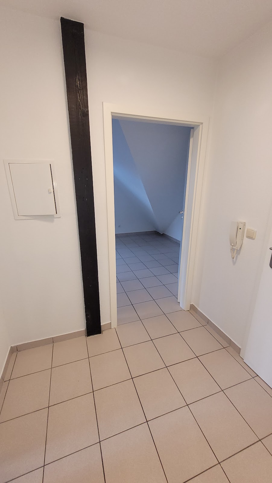 Einblick Flur Bild 2