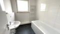 Bad mit Wanne