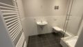 Modernes Duschbad