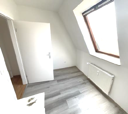Klein aber fein! Helle Dachgeschosswohnung im Südostviertel - Foto 3