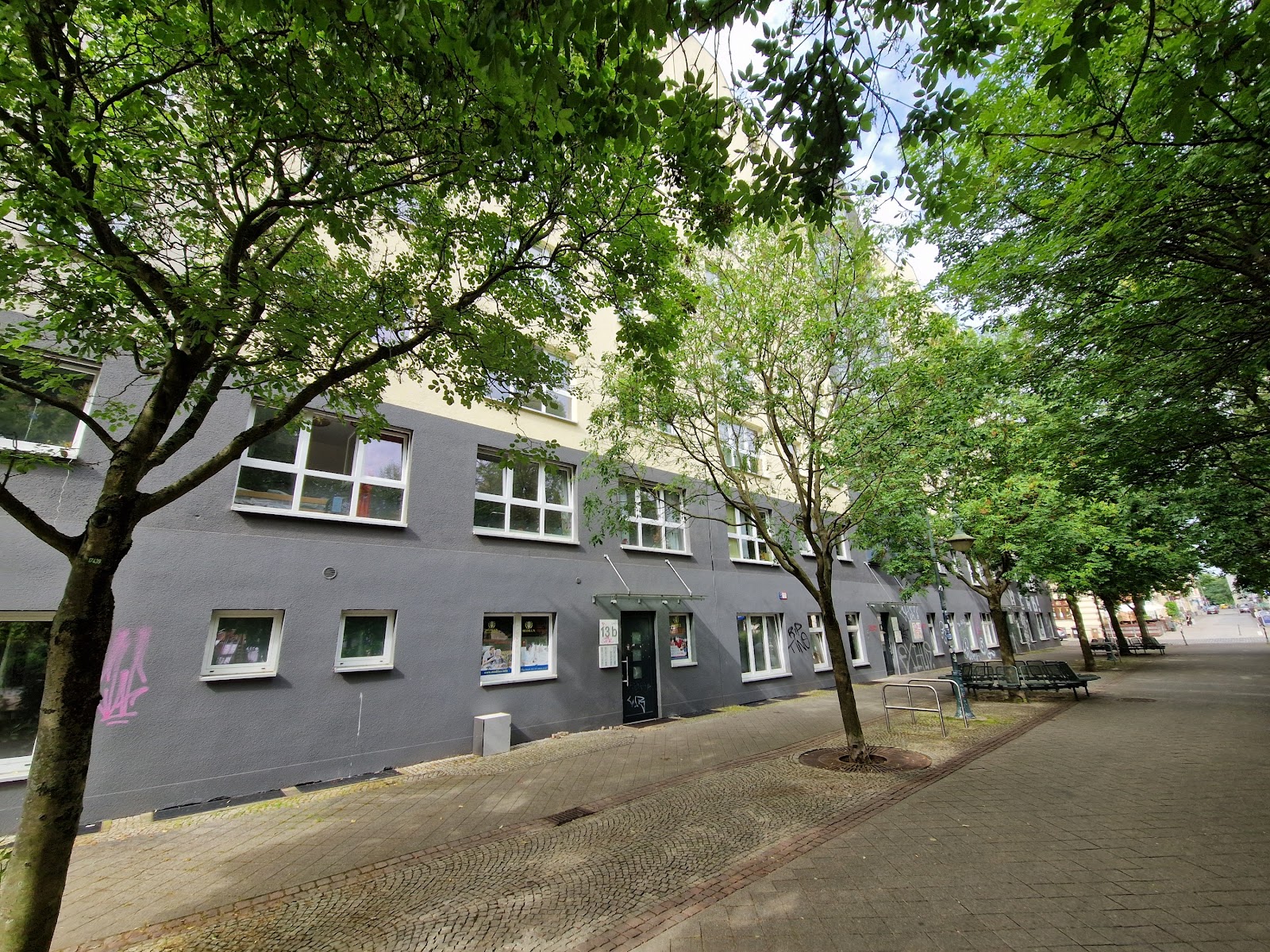 Gebäude