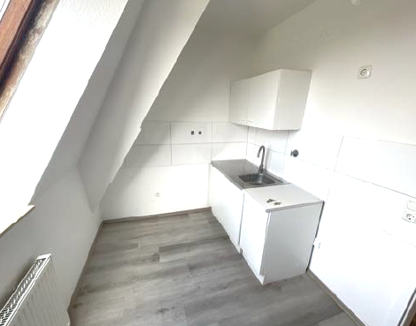 Klein aber fein! Helle Dachgeschosswohnung im Südostviertel - Foto 1