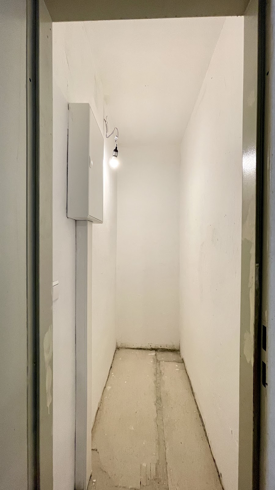 Separater Raum für Ordnung und Technik