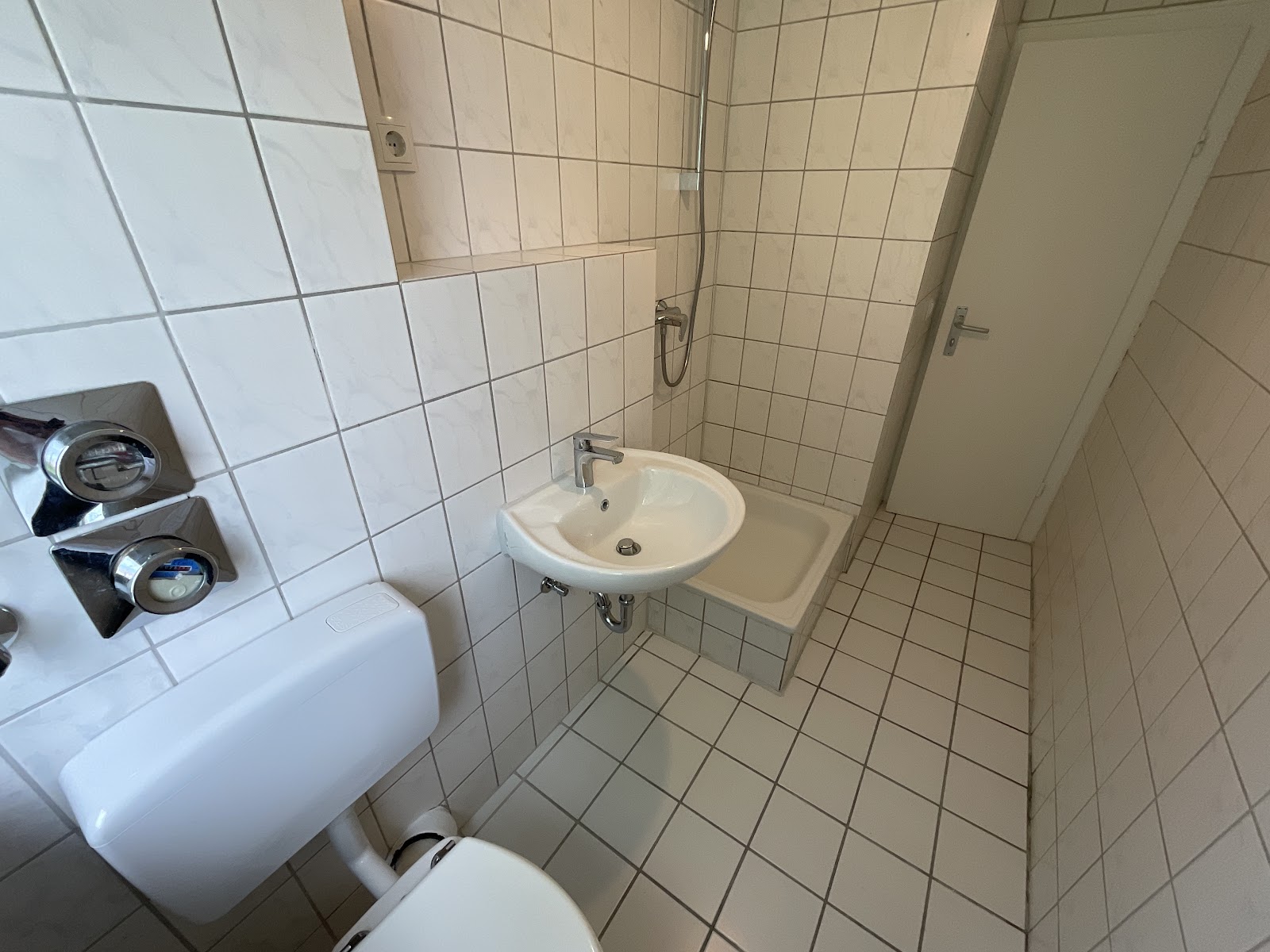 Tageslichtbad mit Dusche