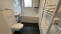 Modernisiertes Tageslichtbad mit Wanne