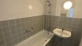 Bad mit Badewanne