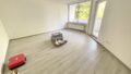 Wohnzimmer mit Balkon